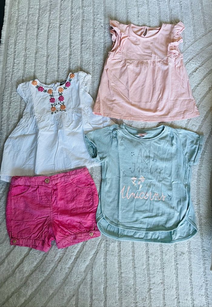 Lot vêtements fille 2 ans