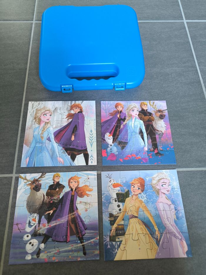 Puzzles x4