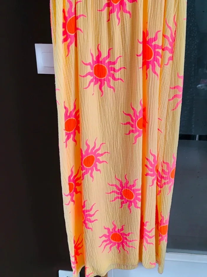 Robe longue été jaune et rose gaz de coton imprimé soleil TU 36 à 42 - photo numéro 13