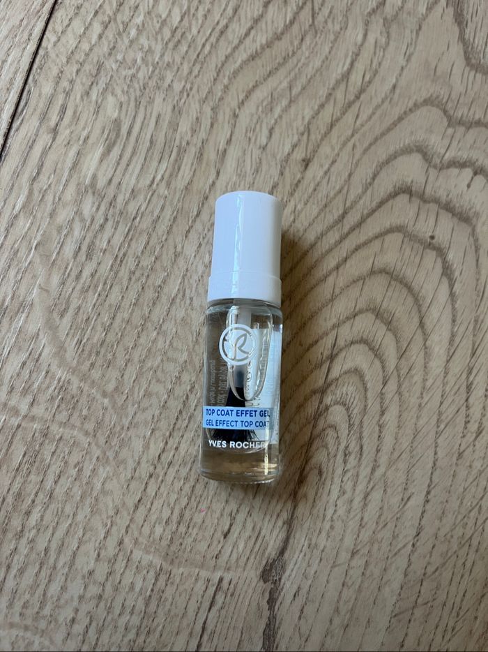 Vernis top Coat Yves rocher