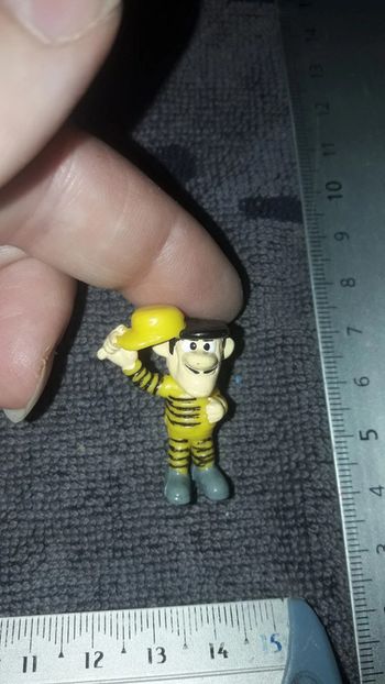 Dalton  figurine