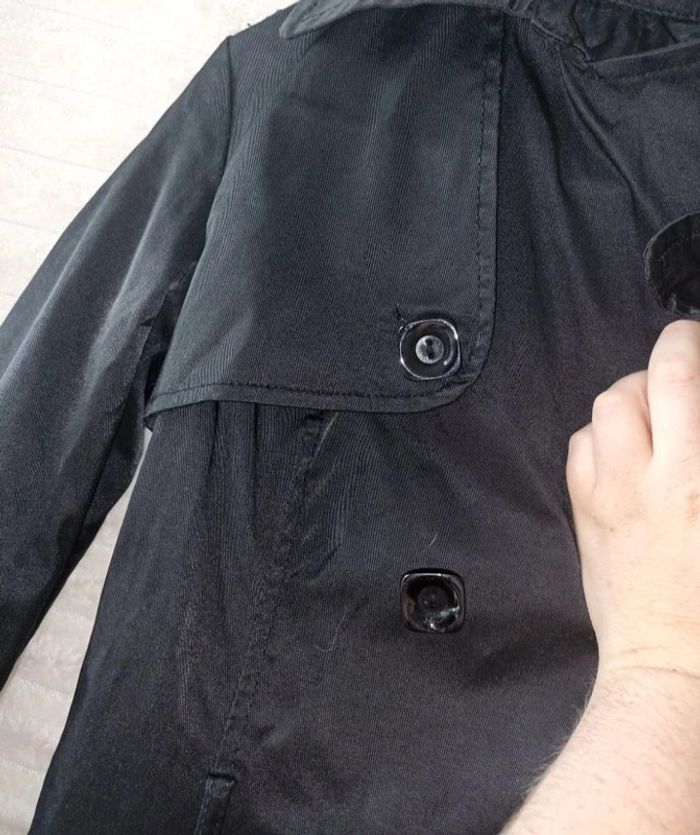 Trench noir - photo numéro 3
