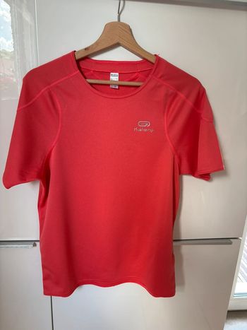 TEE shirt de sport  Kalenji taille M