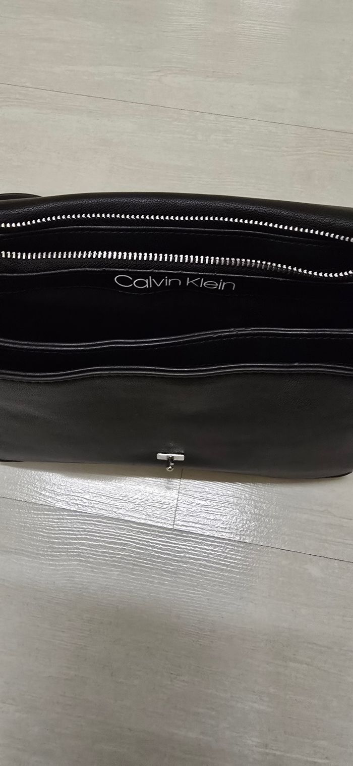 Sac bandoulière calvin klein - photo numéro 5