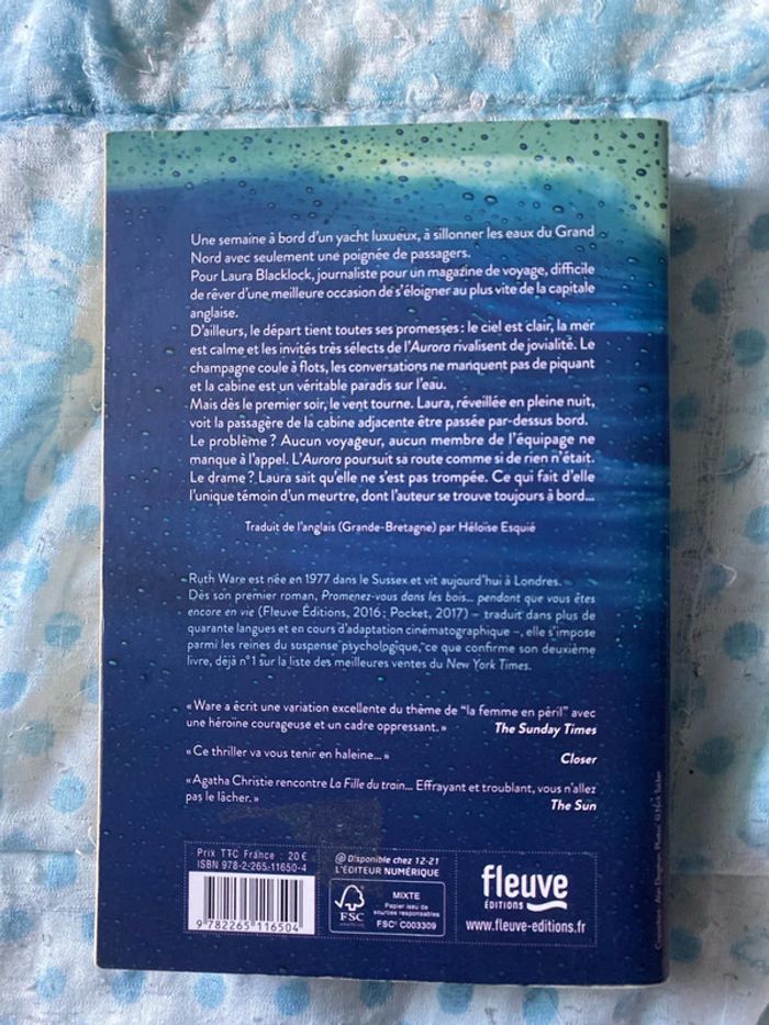 La disparue de la cabine numéro 10 Ruth ware - photo numéro 3