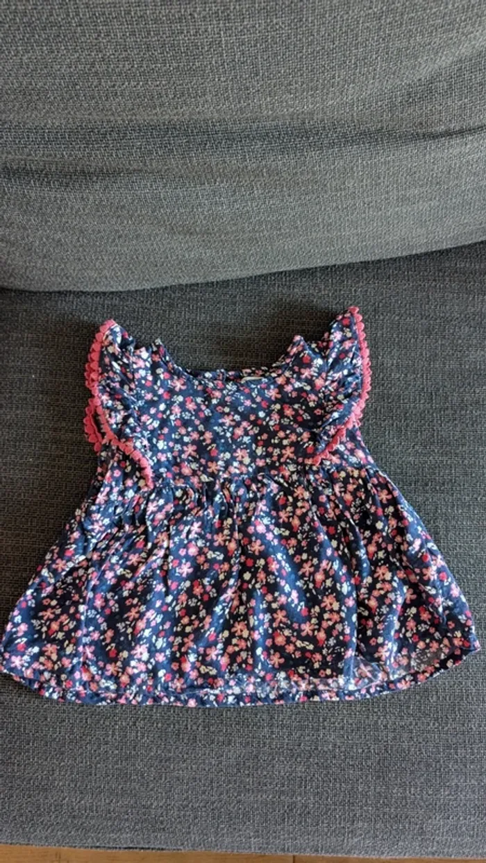 Jolie blouse fleurie