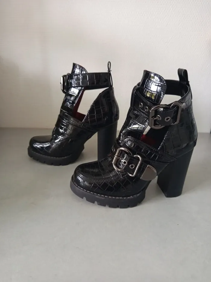 Bottine à talons hauts femme - photo numéro 3