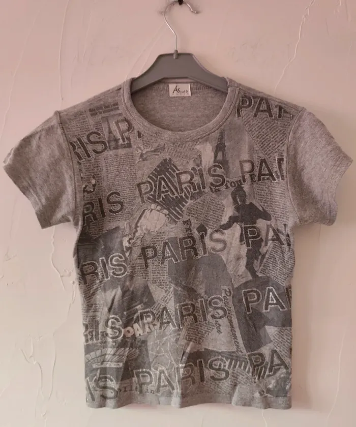 Adorable tee-shirt gris vintage Sarah d Paris taille 36 ou S