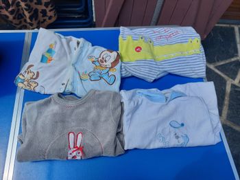 Ensemble pyjama 12 mois