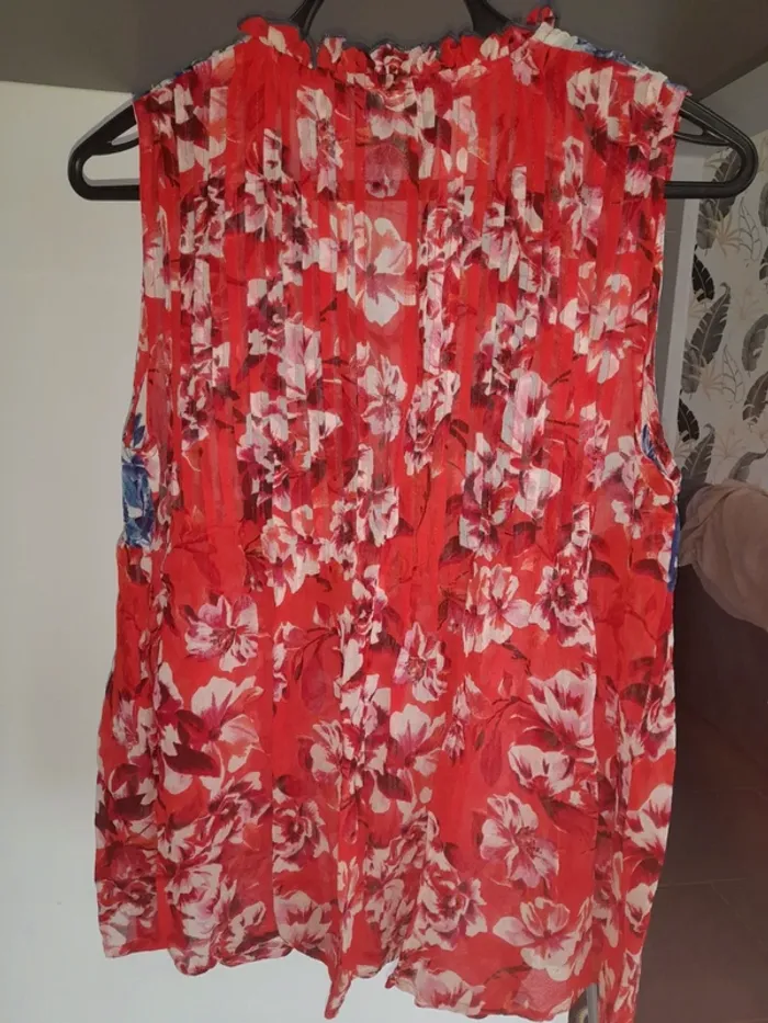 Blouse sans manche taille xl. Peace +love - photo numéro 3