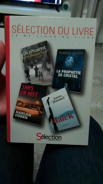 4 livres en 1