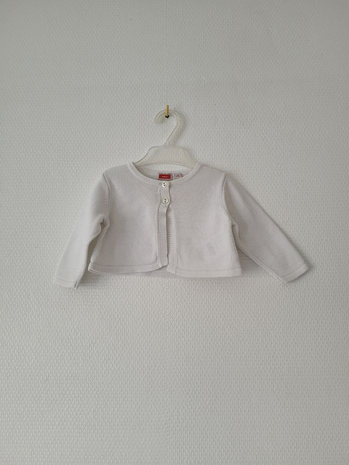 Gilet blanc Mexx 3/6 mois TBE