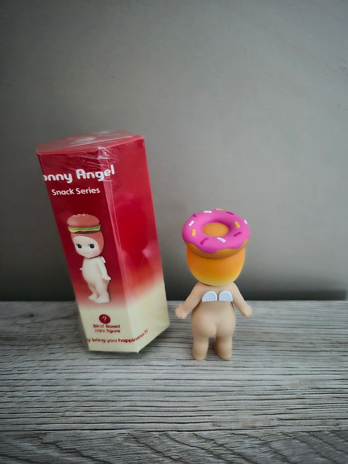 Sonny angel 🍩 donuts série snack neuf. - photo numéro 2