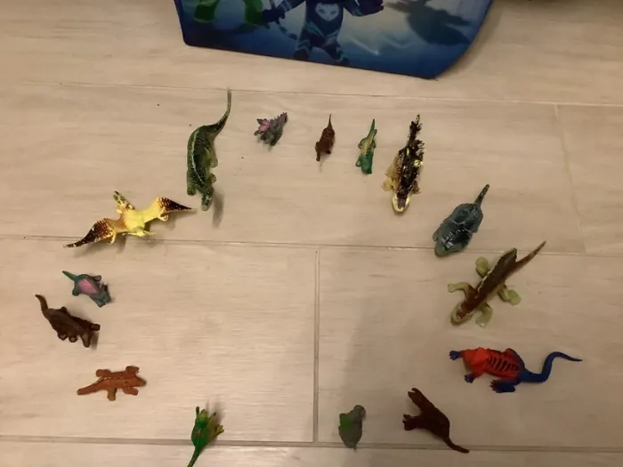 Lot de 15 dinosaures - photo numéro 2