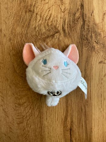 Pompon interchangeable Disneyland Paris Marie Les Aristochats