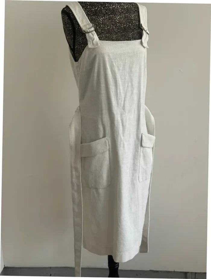 Robe blanche casual Hugo Boss – Taille 38 - photo numéro 3