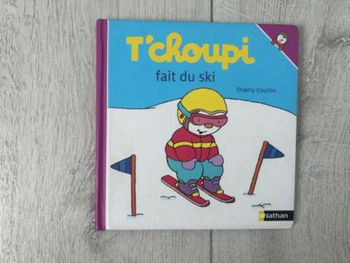 Livre T’choupi fait du ski