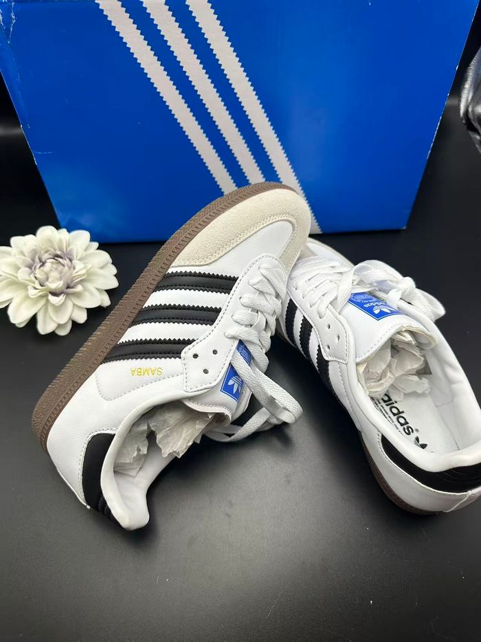 adidas Originals SAMBA OG -- Taille 37 - photo numéro 3