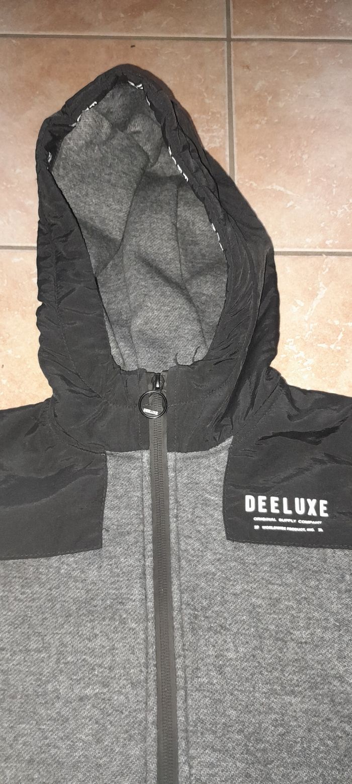 Gilet à capuche  10 ans - photo numéro 3