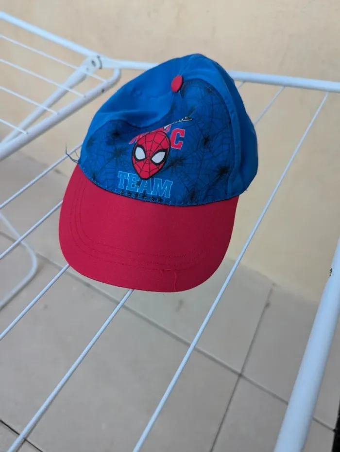 Casquette spiderman