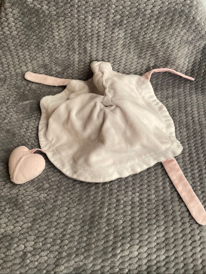 Doudou plat rond sourir rose blanc gris Lilibelle Little amour cœur Sauthon - photo numéro 2