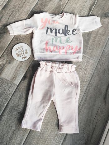 Magnifique ensemble rose poudré pull pantalon 🤟