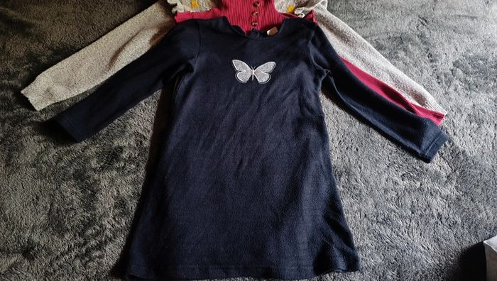 Lot 6 robes T6 ans manches longues en très bon état - photo numéro 4