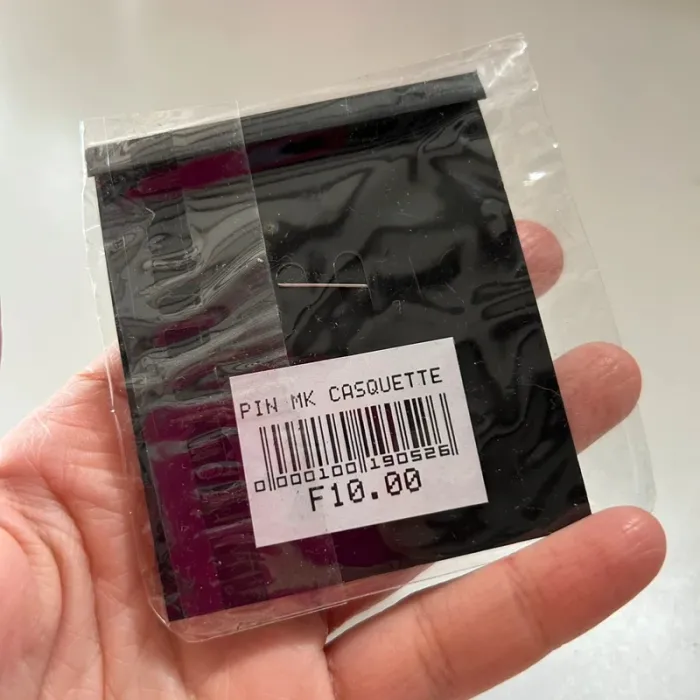 Broche euro disney mickey vintage - photo numéro 3