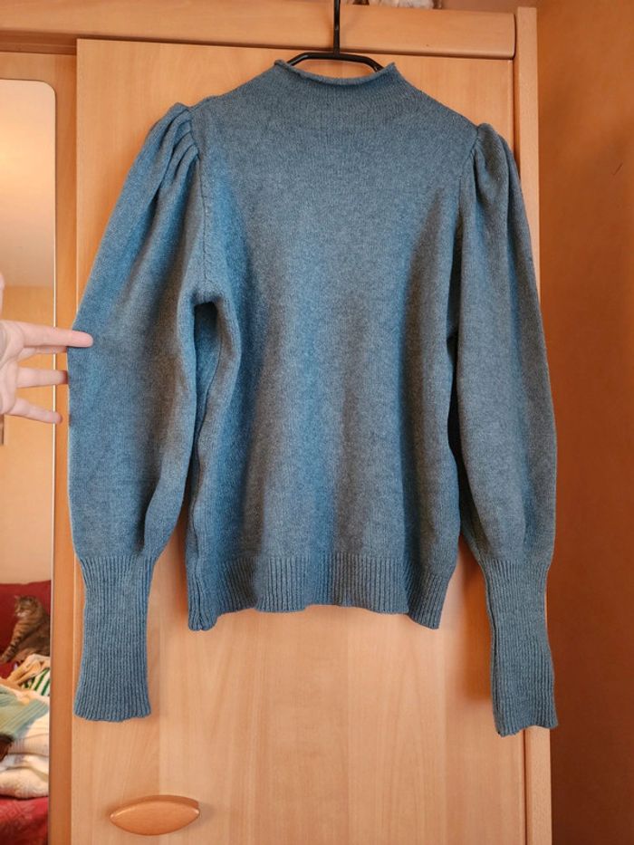Pull avec petit col bleu T.38/M - photo numéro 2