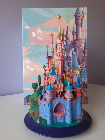 Figurine Chateau de la Belle au bois dormant Kévin & Jody  Edition Limitée à 1000 exemplaires.