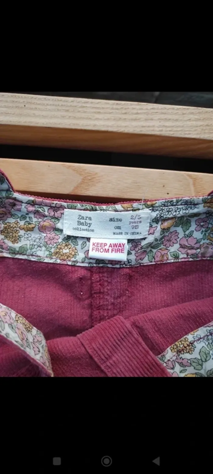 Robe salopette velours côtelé bordeaux Zara – 3 ans / 98 cm - photo numéro 2