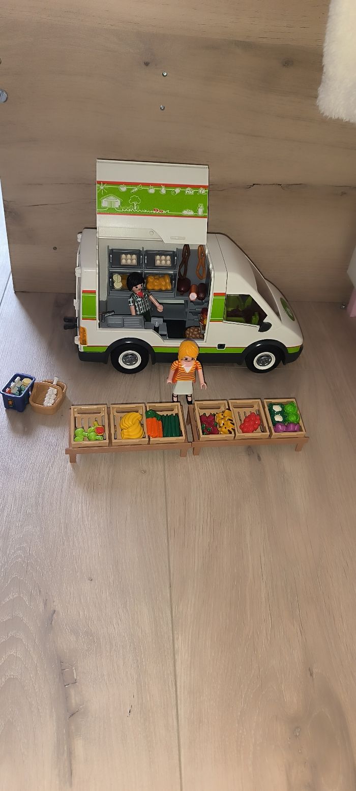 Playmobil