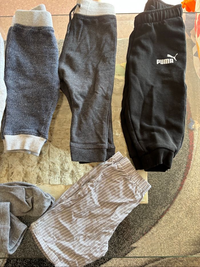 Lot pantalons 12 mois - photo numéro 2