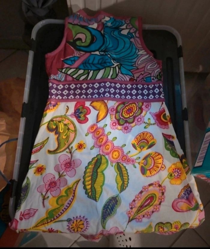 Robe Desigual