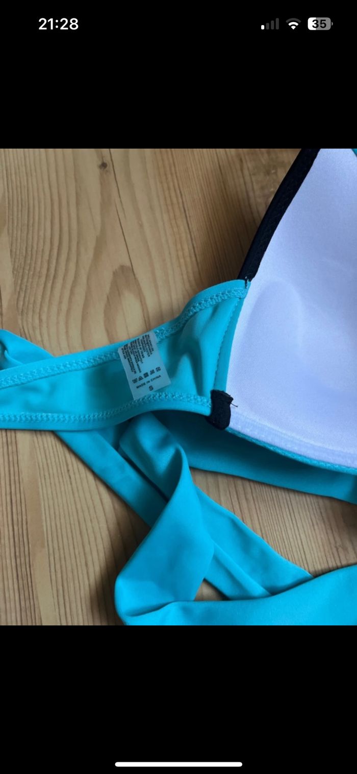 Maillot de bain - photo numéro 4