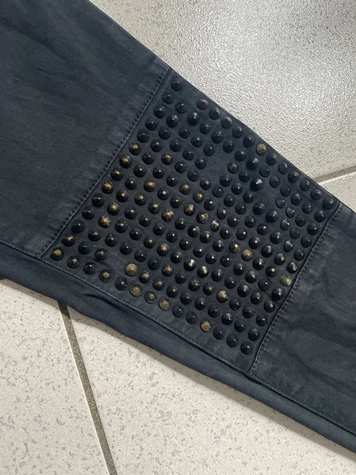 Jeans stretch slim clouté très rock Pinko - photo numéro 4