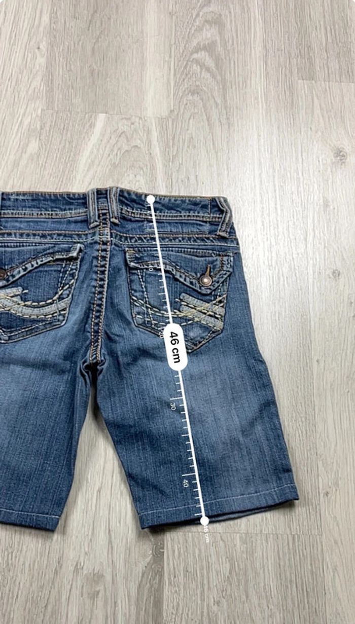 Short en jean vintage femme S – bleu avec poches brodées - photo numéro 3
