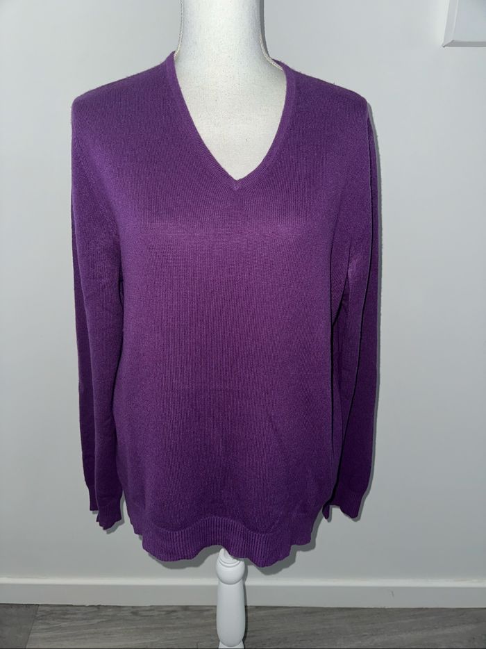 Pull en cachemire violet Galeries Lafayette TL
