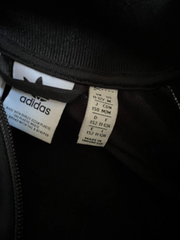 Ensemble adidas Firebird état neuf 11/12 ans - photo numéro 10