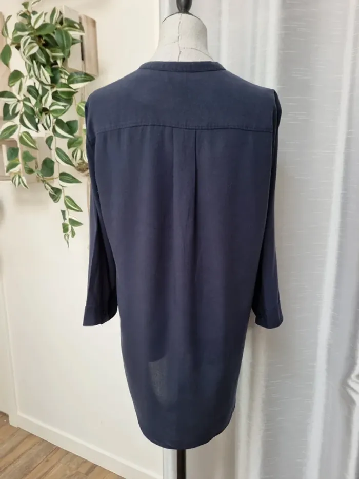 Blouse Uniqlo taille M - photo numéro 2
