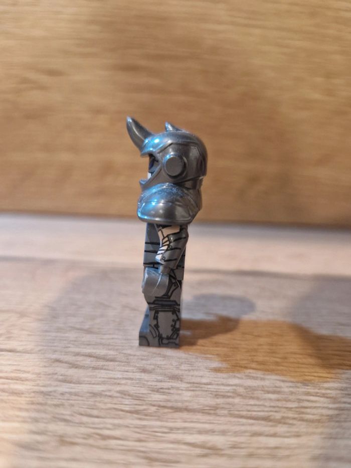 Figurine type lego Rhino Spiderman Marvel - photo numéro 2