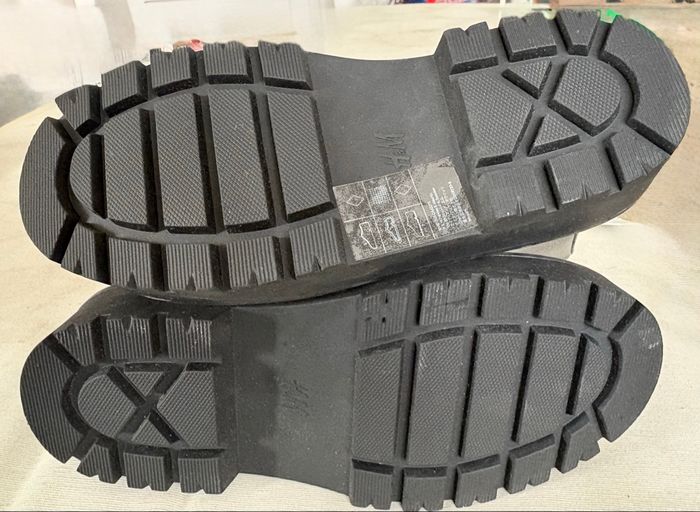 Bottines argentées  T31 - photo numéro 3