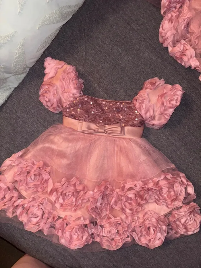 Grosse robe bébé
