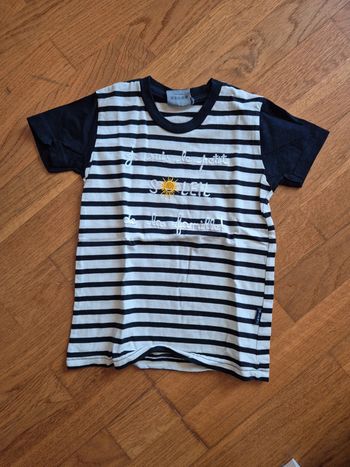 Tee-shirt marin je suis le petit soleil de ma famille taille 4 ans