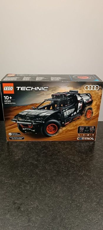 Lego technic 42160 Audi rs q e-tron
