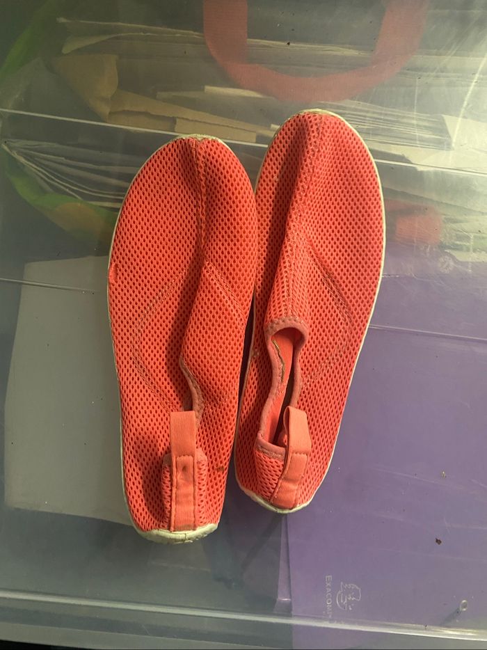 Aquashoes décathlon taille 38-39