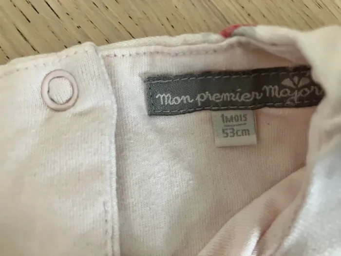 Lot 14 vêtements bébé fille 1 mois printemps/automne/hiver - photo numéro 7