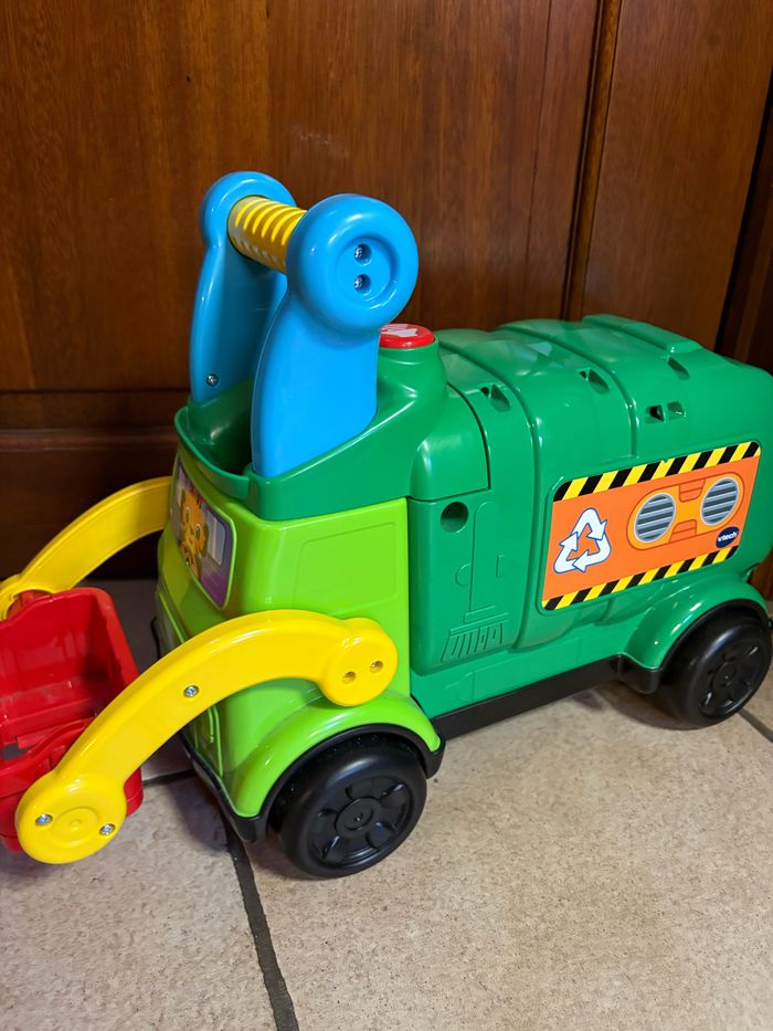Camion poubelle vtech - photo numéro 2