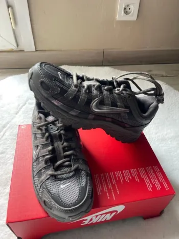 Nike p6000