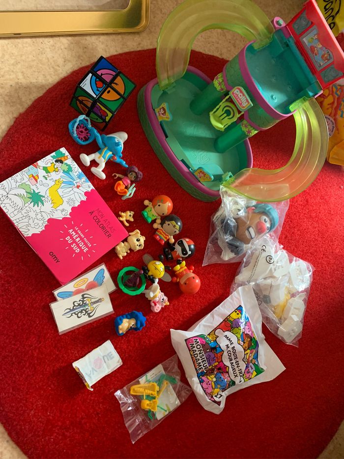 Lot de jouets